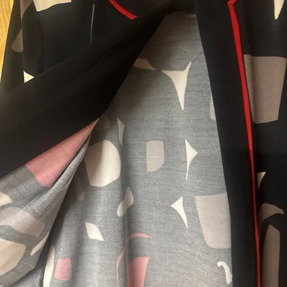 K Studio Women's Abstract Black and Red Blazer - Picture 4 of 5